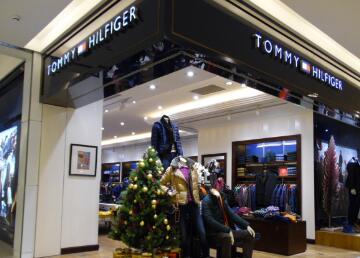 高端商場(chǎng)品牌店鋪中央空調(diào)安裝